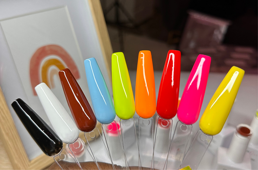 𝑌𝑒𝑙𝑙𝑜𝑤-GEL COLLECTION
